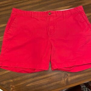 Old Navy Women’s Shorts, pink, size 14, 97% cotton 3% spandex front pockets